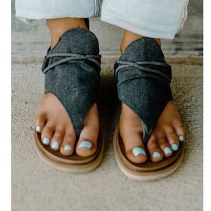 Very G Sparta Sandals